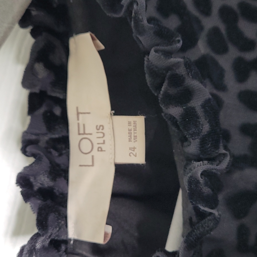 Loft Plus Cheetah Print Flutter Sleeve Midi Dress - image 5